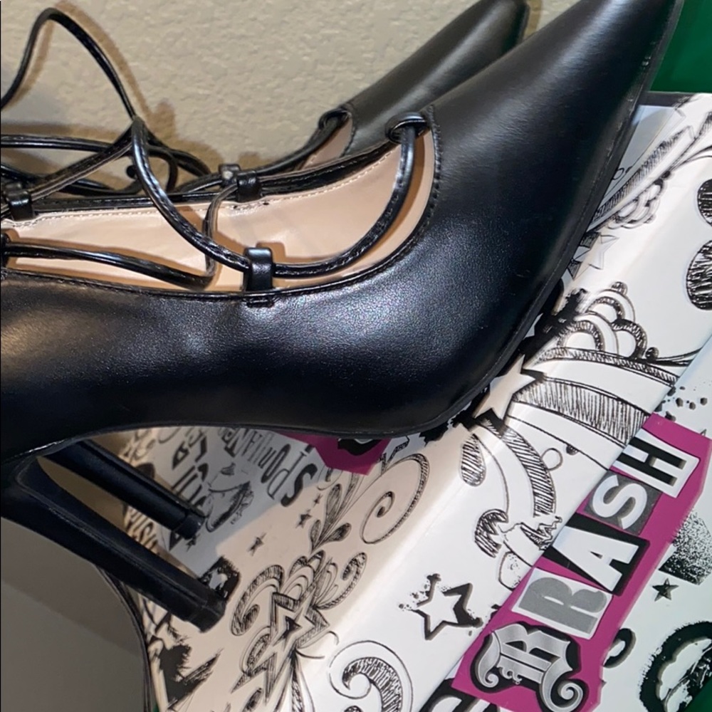 Heels - Picture 9 of 9